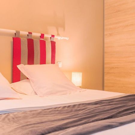 Espace Zen'Ing Gondecourt Zewnętrze zdjęcie
